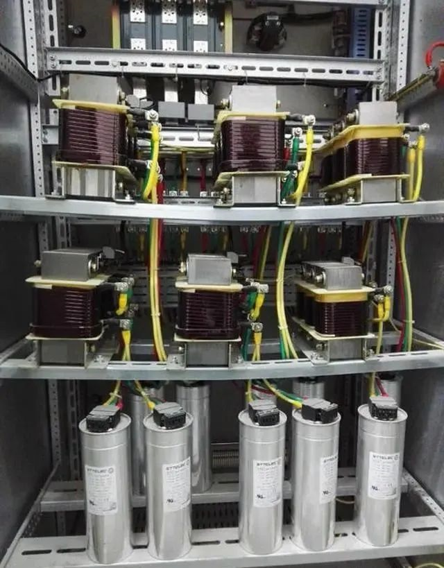 1000kVA变压器可以承受多少kW的用电量？插图(1)
